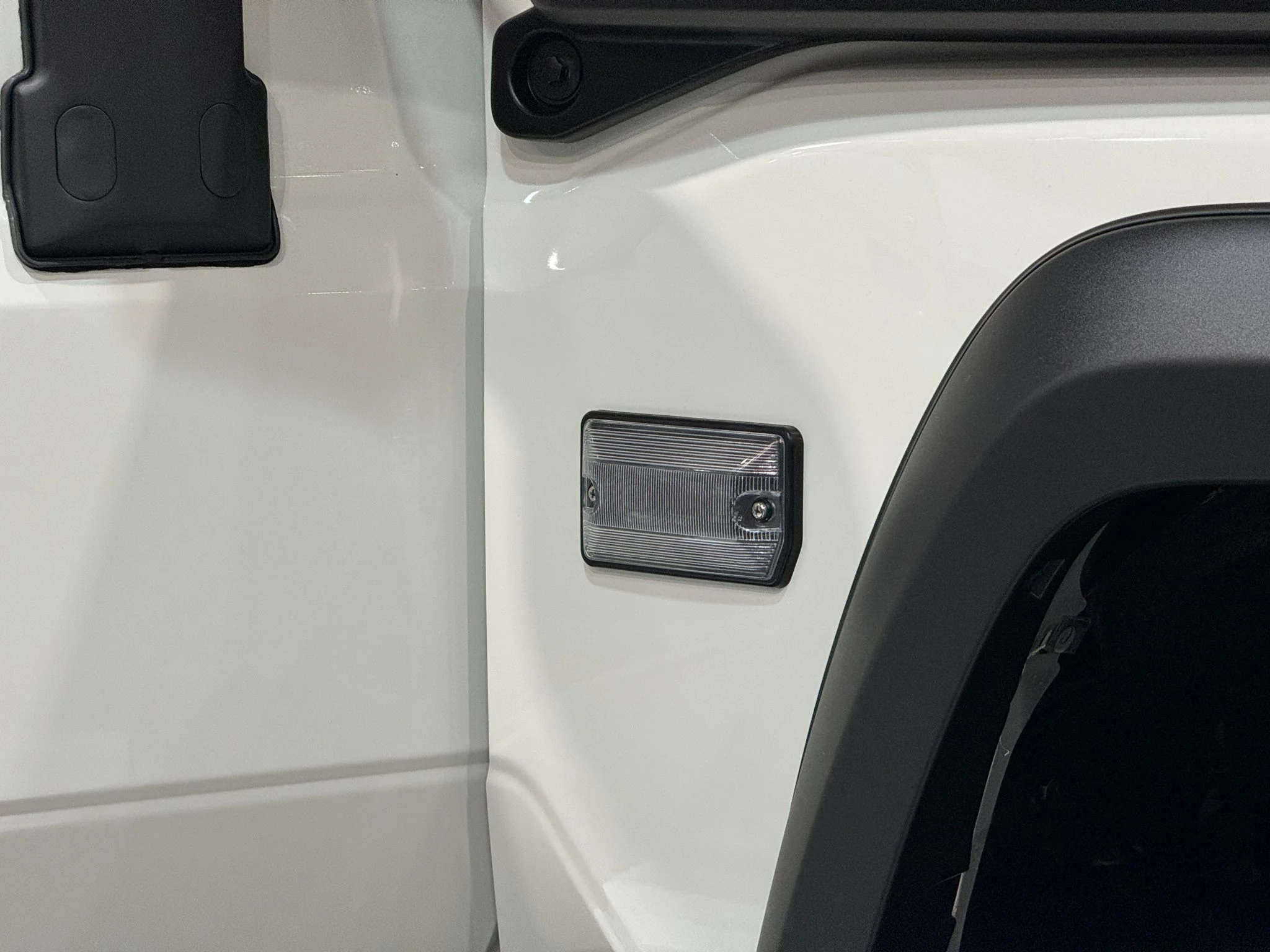 Clear/Crystal Turn Signal Side Marker Indicator to suit Toyota LandCruiser 70 Series (09/2022+) - Image 6