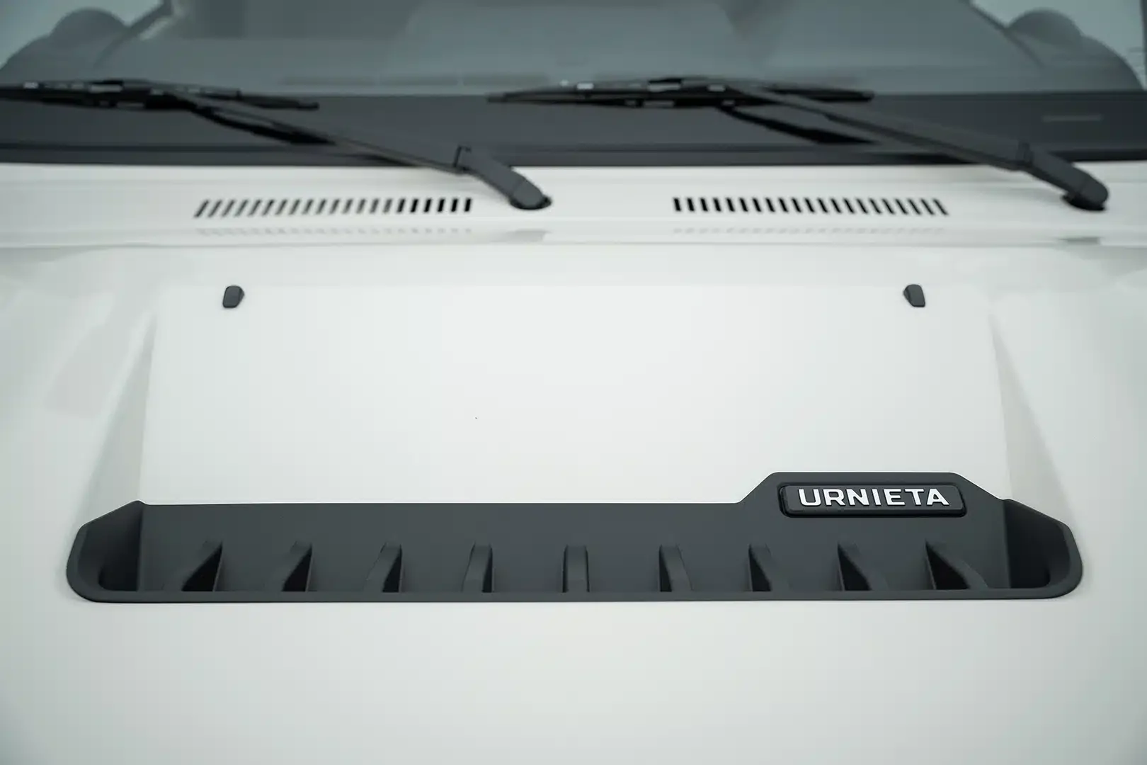 URNIETA Carbon Bonnet Kit | 70 Series LandCruiser 2023+ - Image 7