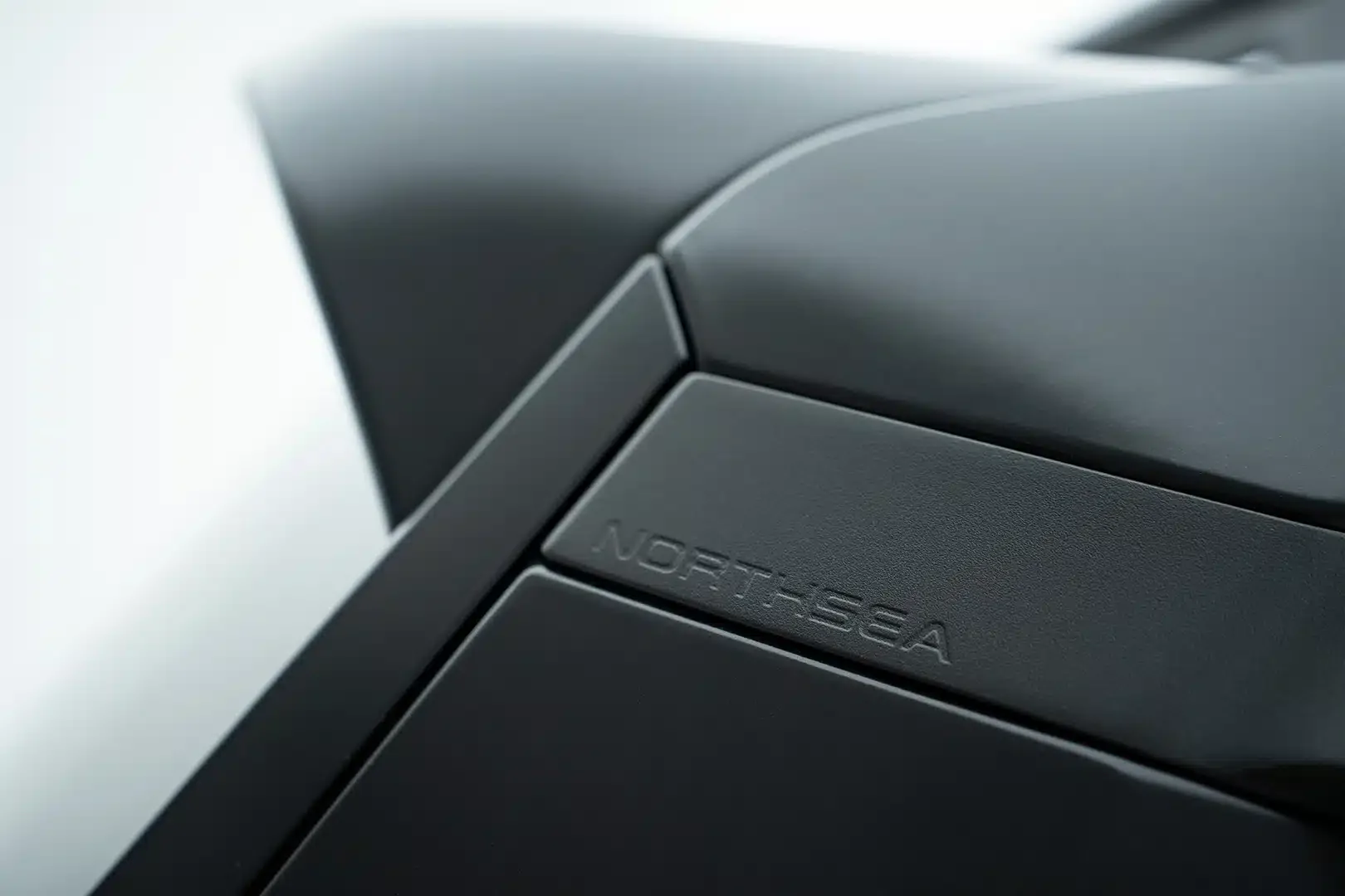 URNIETA Side Handle | 250 Series LandCruiser Prado - Image 5